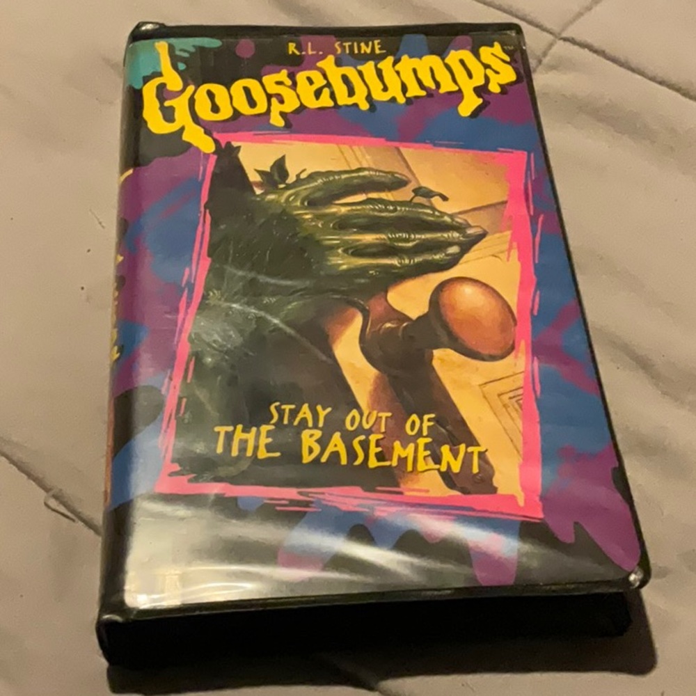 Goosebumps “Stay out of the basement” VHS vintage